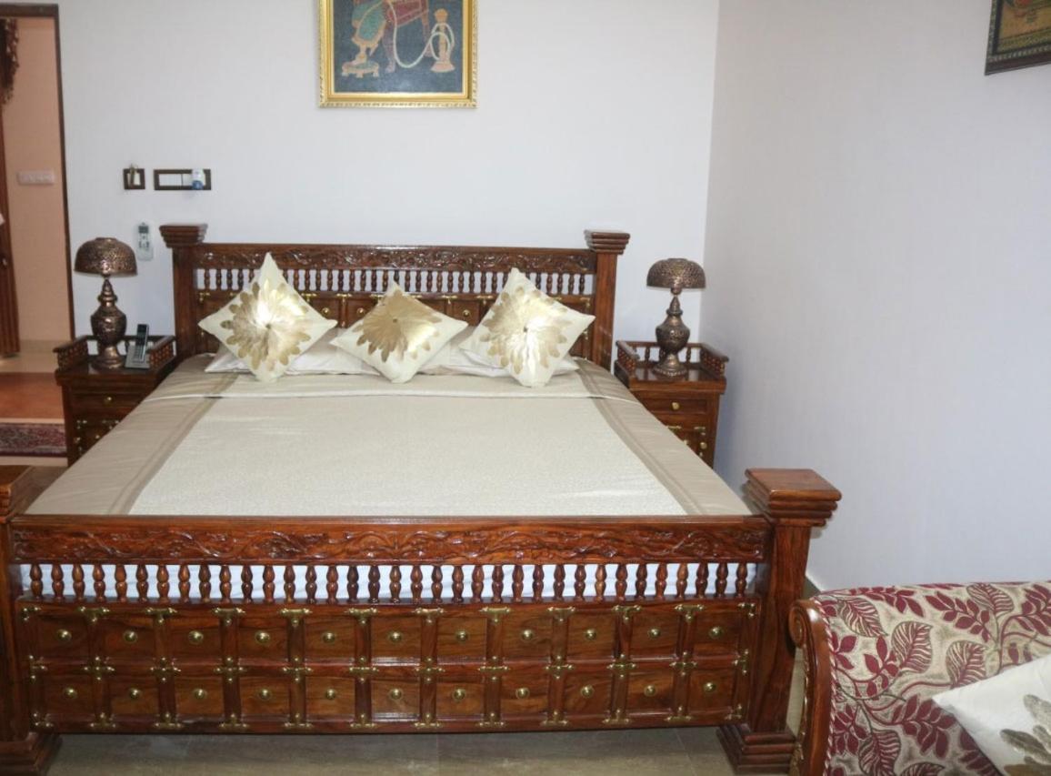 Hotel Shakti Palace Chūru Екстериор снимка